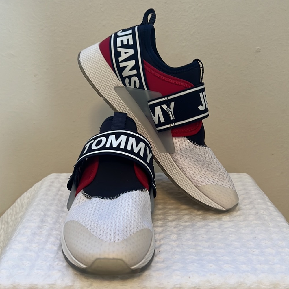 Tommy Jeans Slip-on Sneakers featuring White Mesh with Elastic Strap Size 9.5